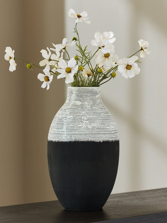 Ashley Express - Girtha Vase