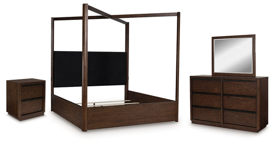 Dilenno California Canopy Bed With Mirrored Dresser And Nightstand