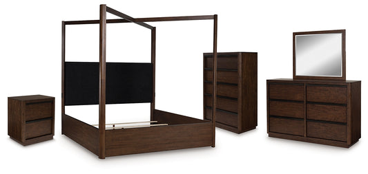 Dilenno California Canopy Bed With Mirrored Dresser, Chest And Nightstand