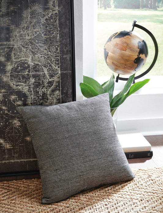 Ashley Express - Almohada Edelmont