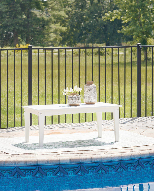 Ashley Express - Mesa de centro rectangular Hyland Wave