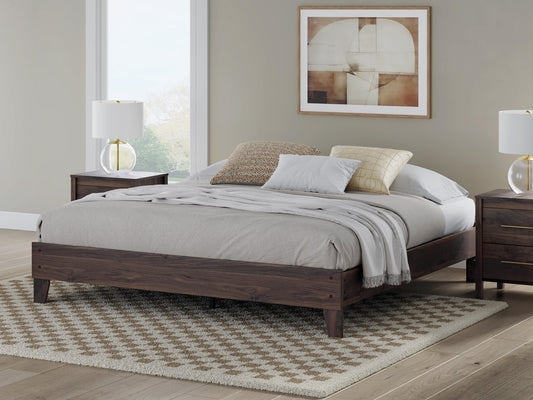 Ashley Express - Cama de plataforma Calverson