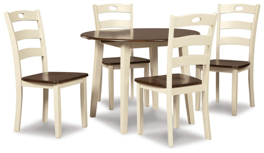 Ashley Express - Mesa de comedor y 4 sillas Woodanville