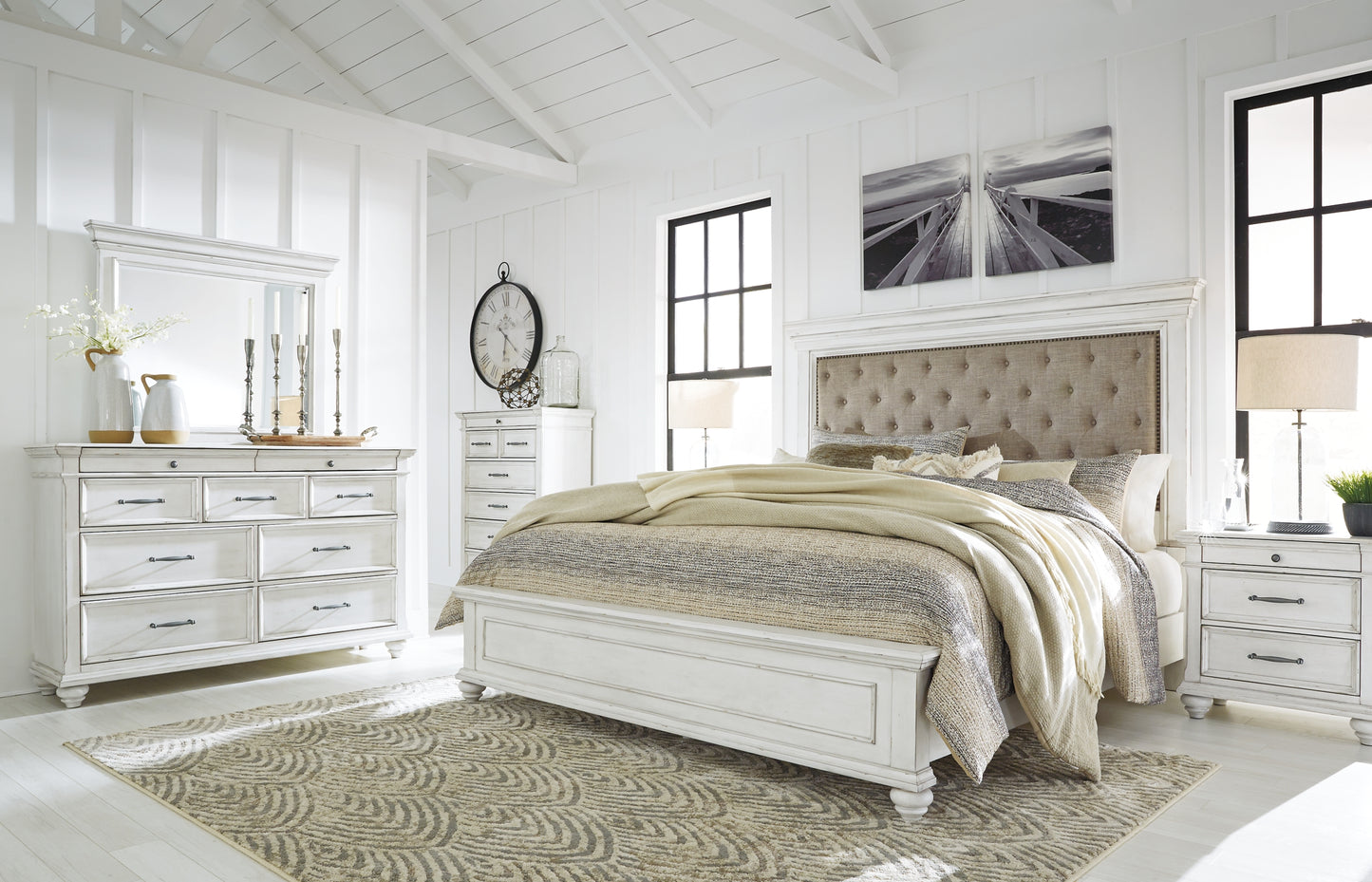 Kanwyn  Panel Bed With Mirrored Dresser, Chest And Nightstand