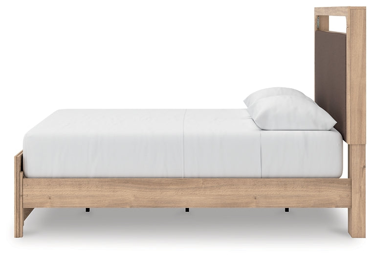 Kinlanni  Upholstered Platform Bed