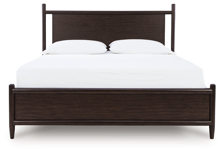 Dantenton  Panel Bed