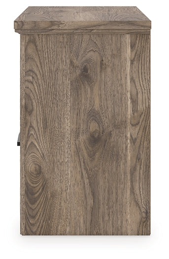 Rusticott  Poster Bed, Dresser, Mirror And Nightstand