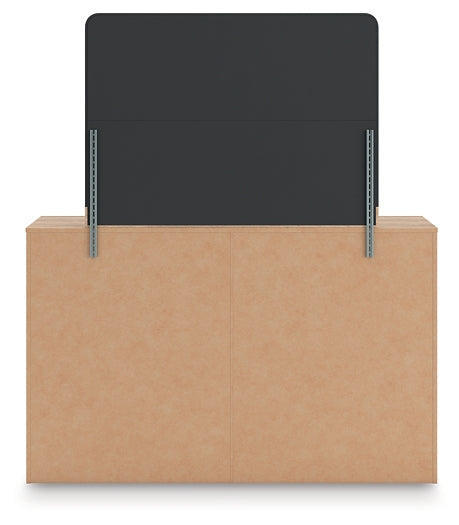 Kinlanni  Upholstered Platform Bed, Dresser, Mirror And Nightstand