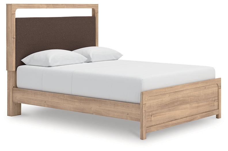 Kinlanni  Upholstered Platform Bed, Dresser, Mirror And Nightstand