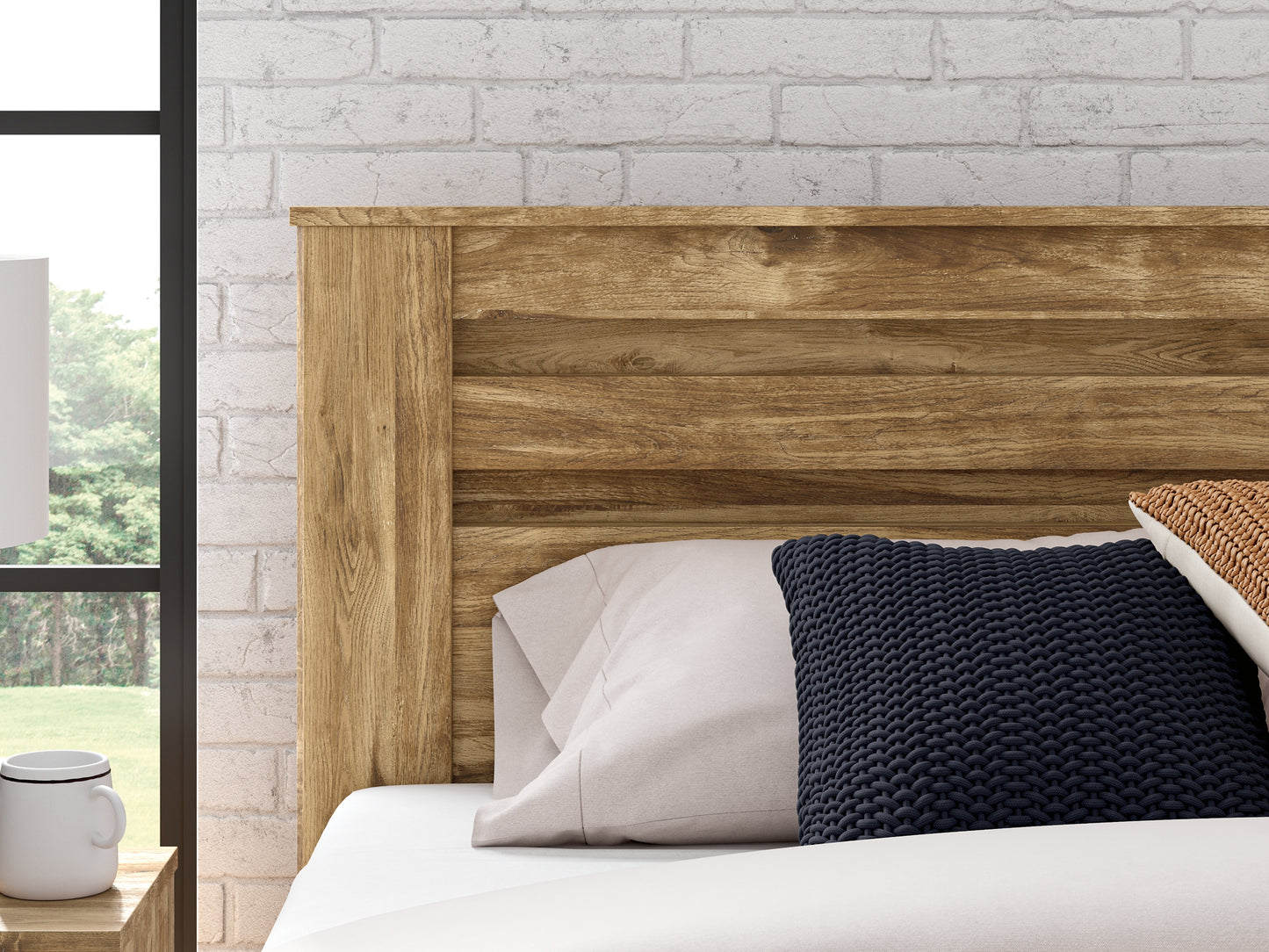 Maystonna  Panel Bed