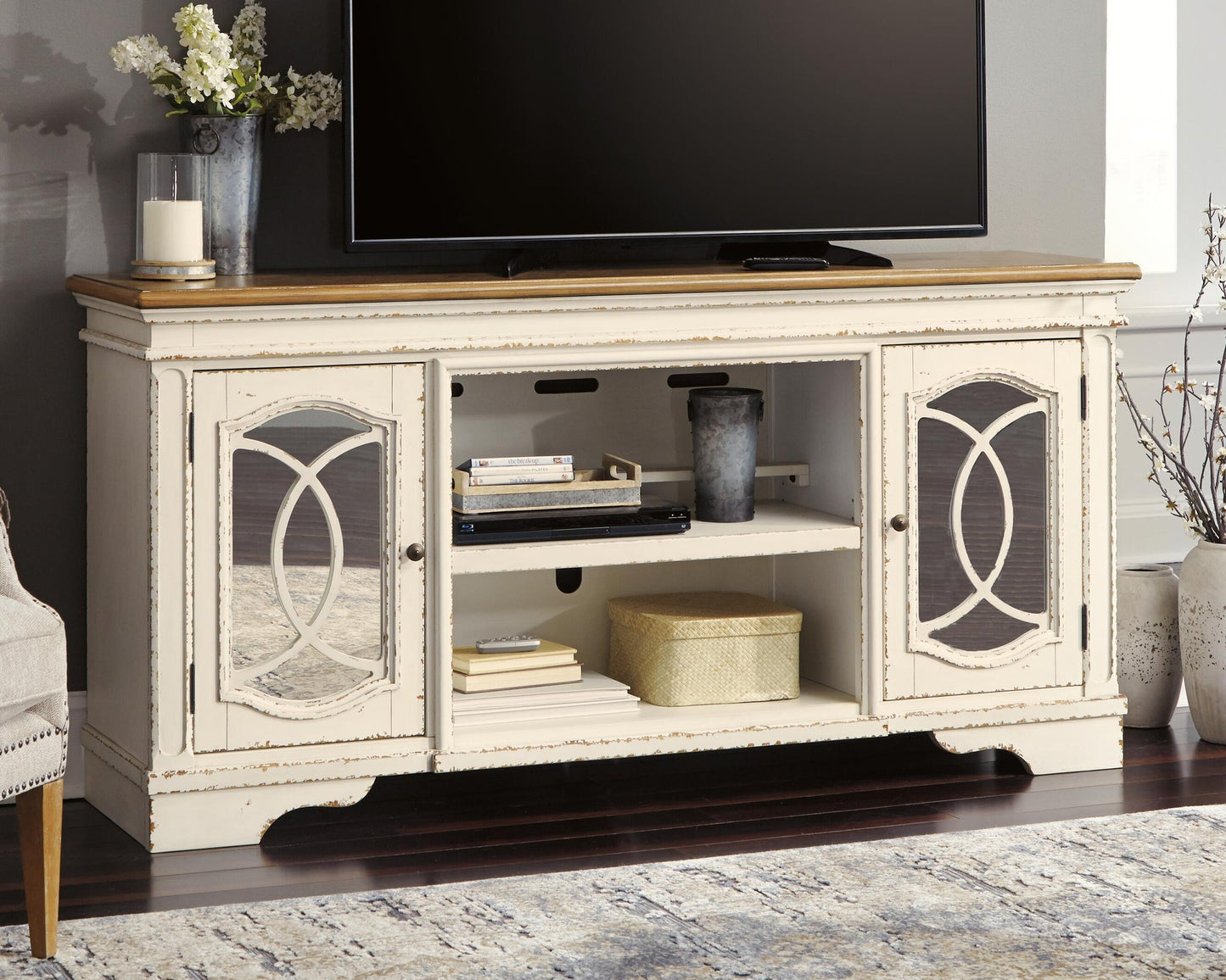 Mueble para TV Realyn XL con opción de chimenea