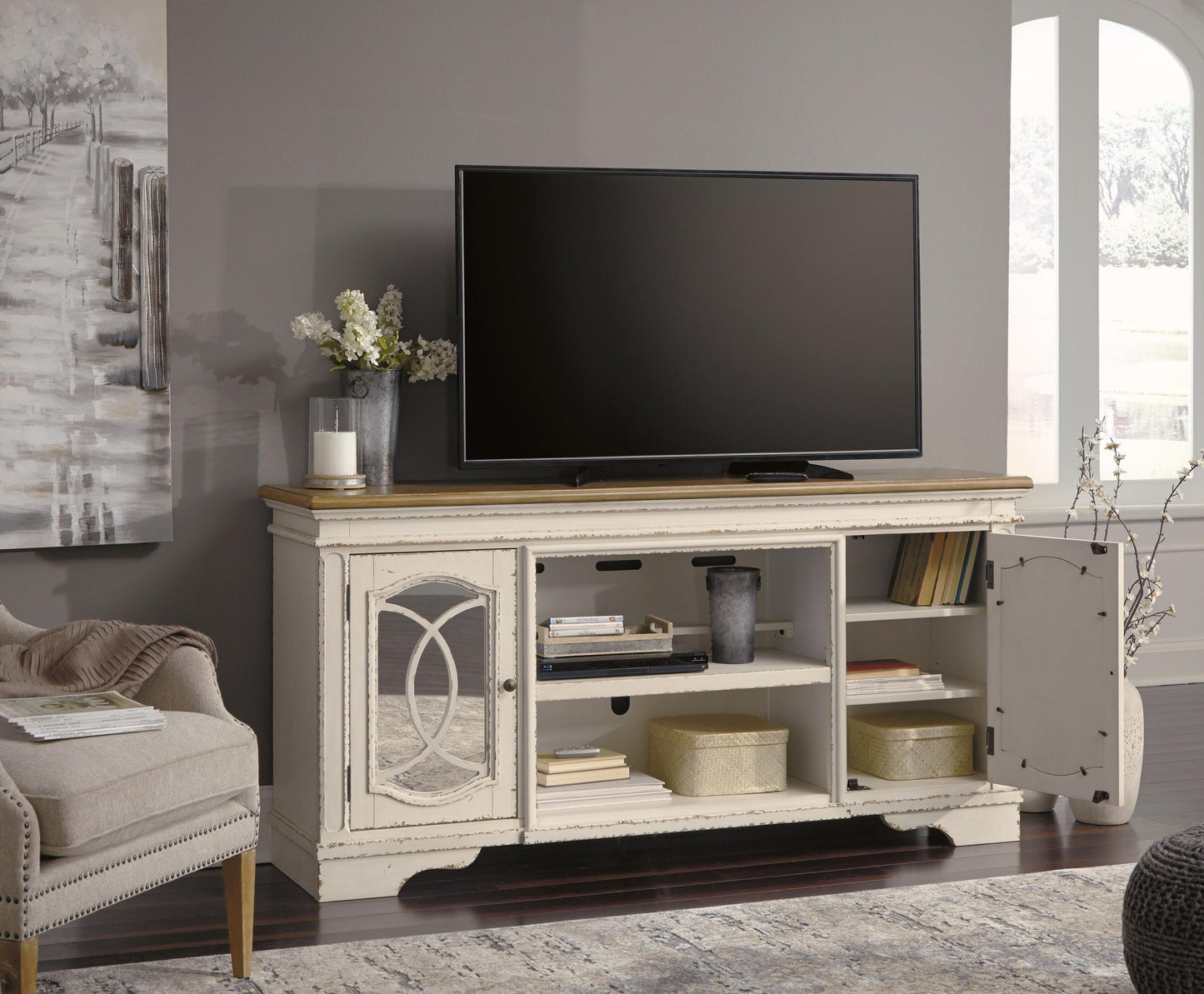Mueble para TV Realyn XL con opción de chimenea