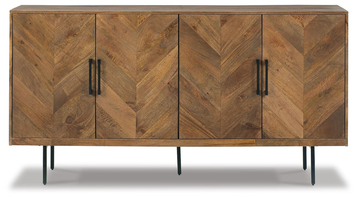 Ashley Express - Armario Decorativo Prattville