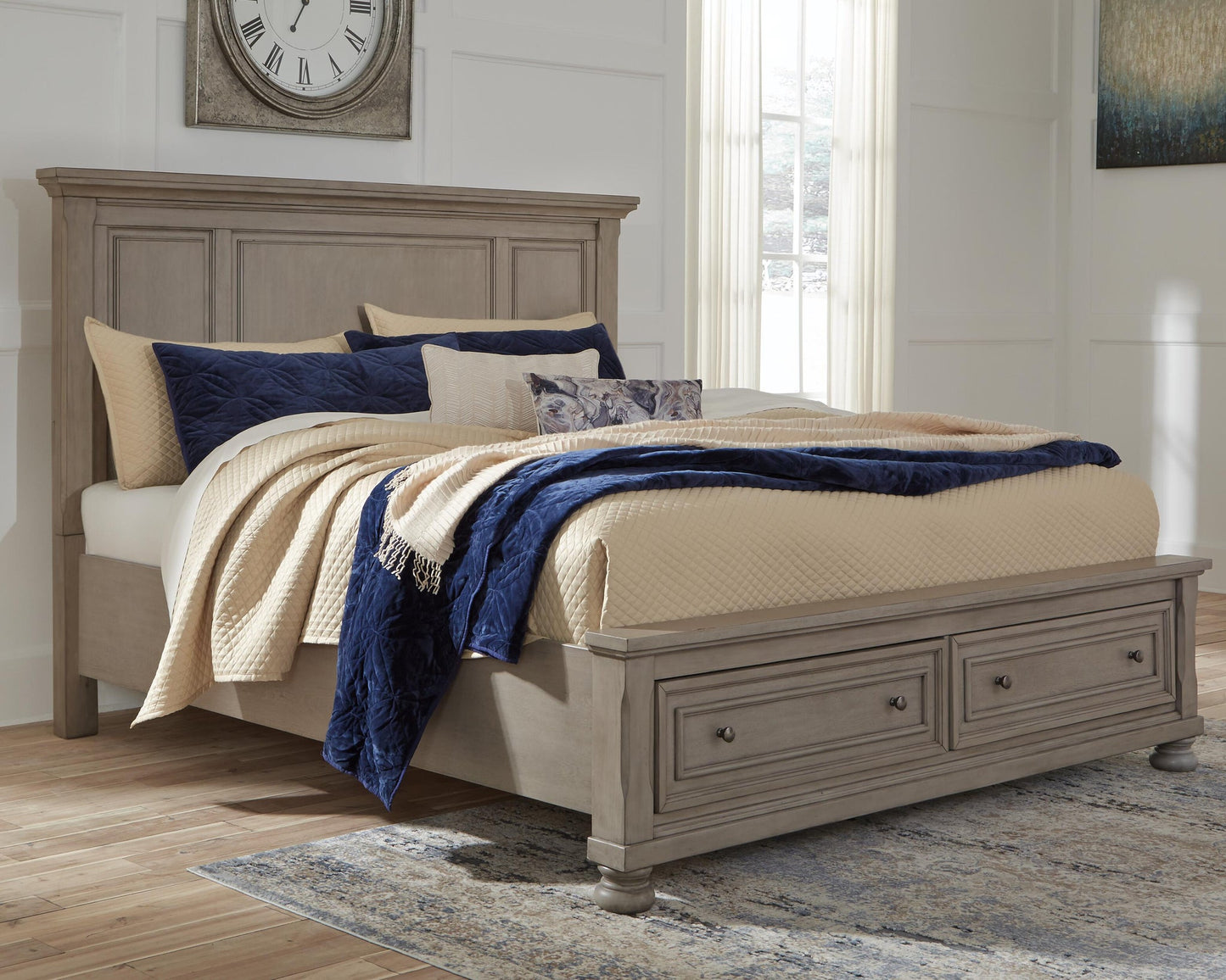 Lettner California  Panel Storage Bed