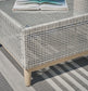 Ashley Express - Mesa de centro rectangular Seton Creek