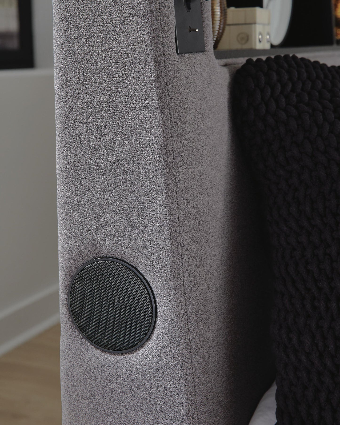 Verishaw  Upholstered Bed With Wireless Audio