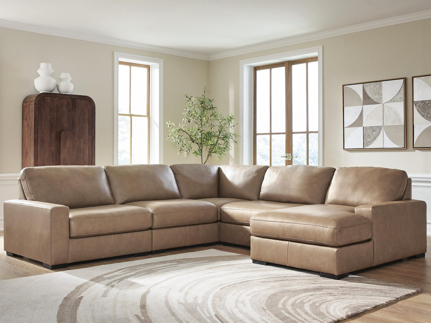 Seccional de 5 piezas Veronella con chaise longue