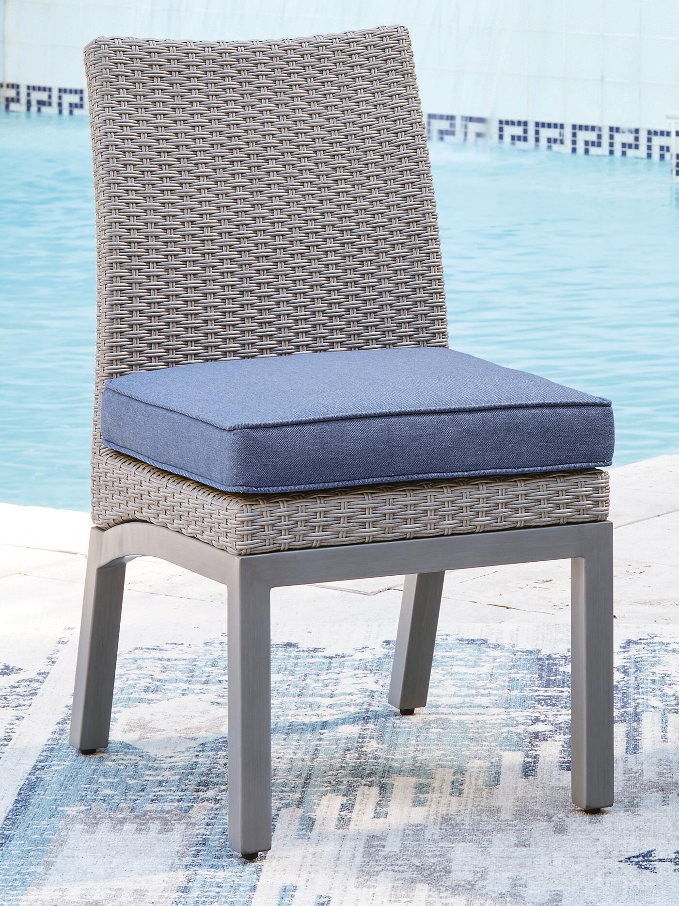 Ashley Express - Half Moon Beach Side Chair with Cushion (2/CN)