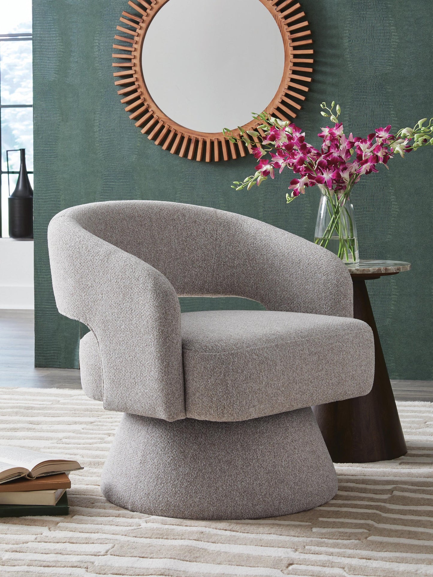 Ashley Express - Sillón giratorio decorativo Nashkins