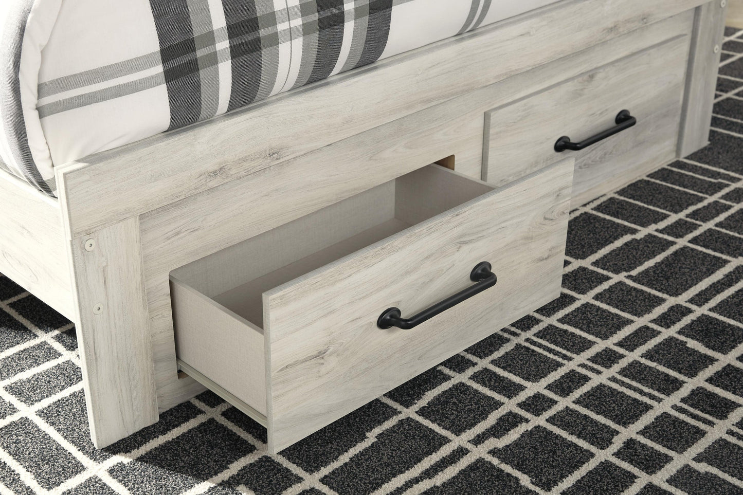 Cama de panel Cambeck con 2 cajones de almacenamiento y cómoda con espejo
