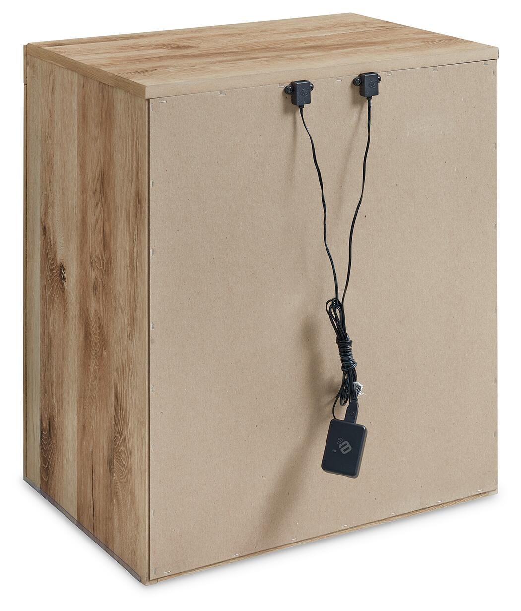 Hyanna  Panel Bed With 1 Side Storage, Dresser, Mirror, Chest And Nightstand