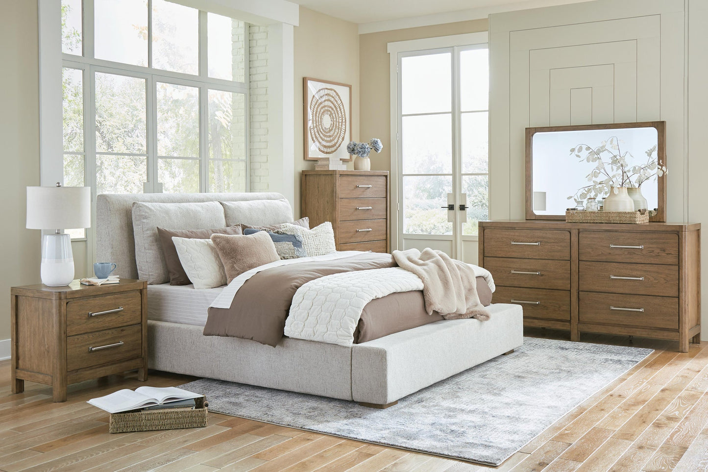 Cabalynn  Upholstered Bed With Mirrored Dresser, Chest And Nightstand