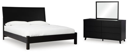 Cama con paneles, cómoda y espejo Danziar