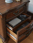 Lavinton  Poster Bed With Mirrored Dresser And Nightstand