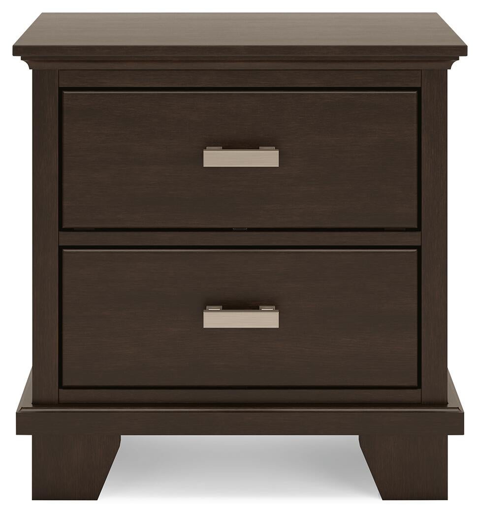 Covetown California  Panel Bed With Mirrored Dresser And Nightstand