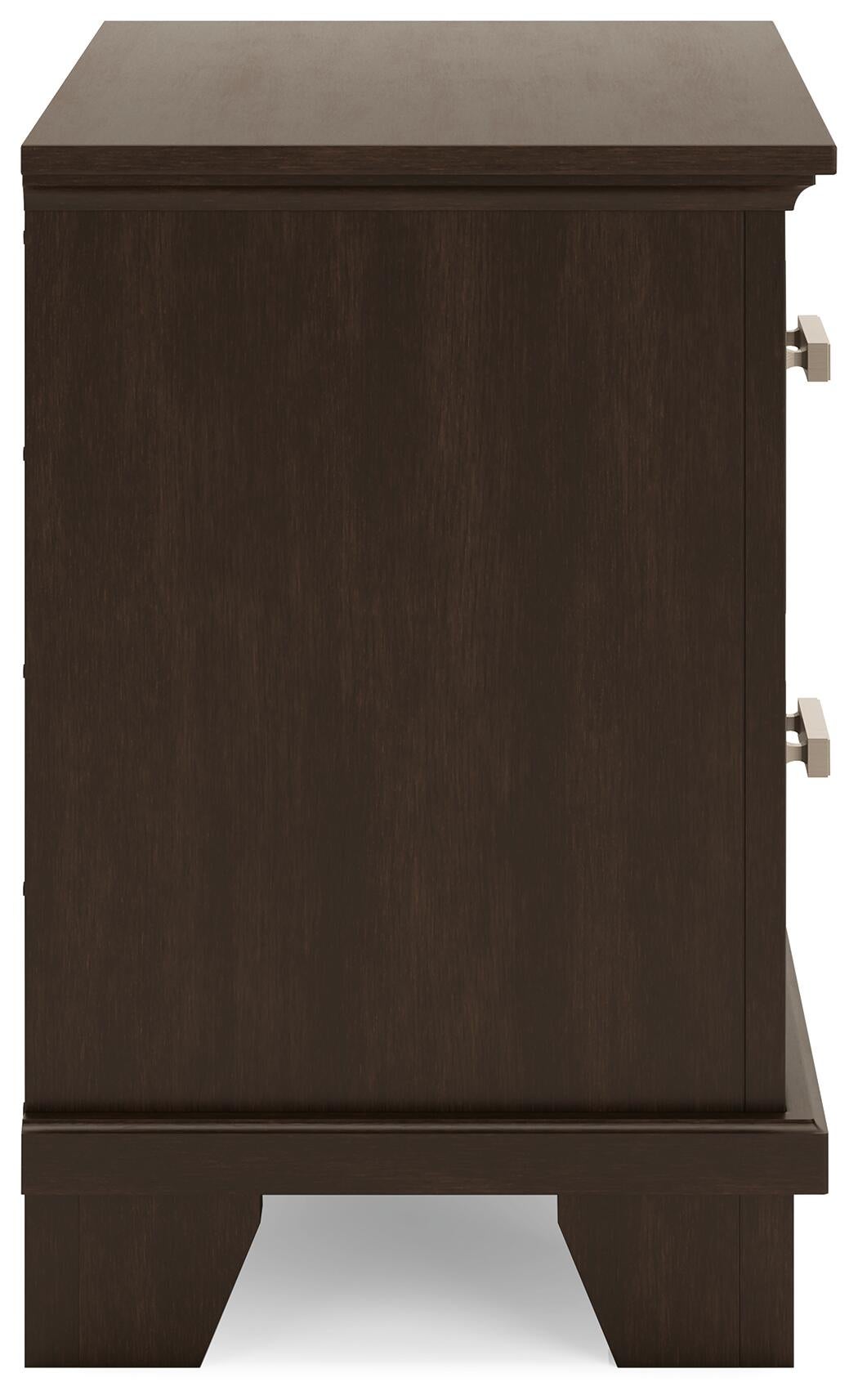Covetown California  Panel Bed With Mirrored Dresser And Nightstand