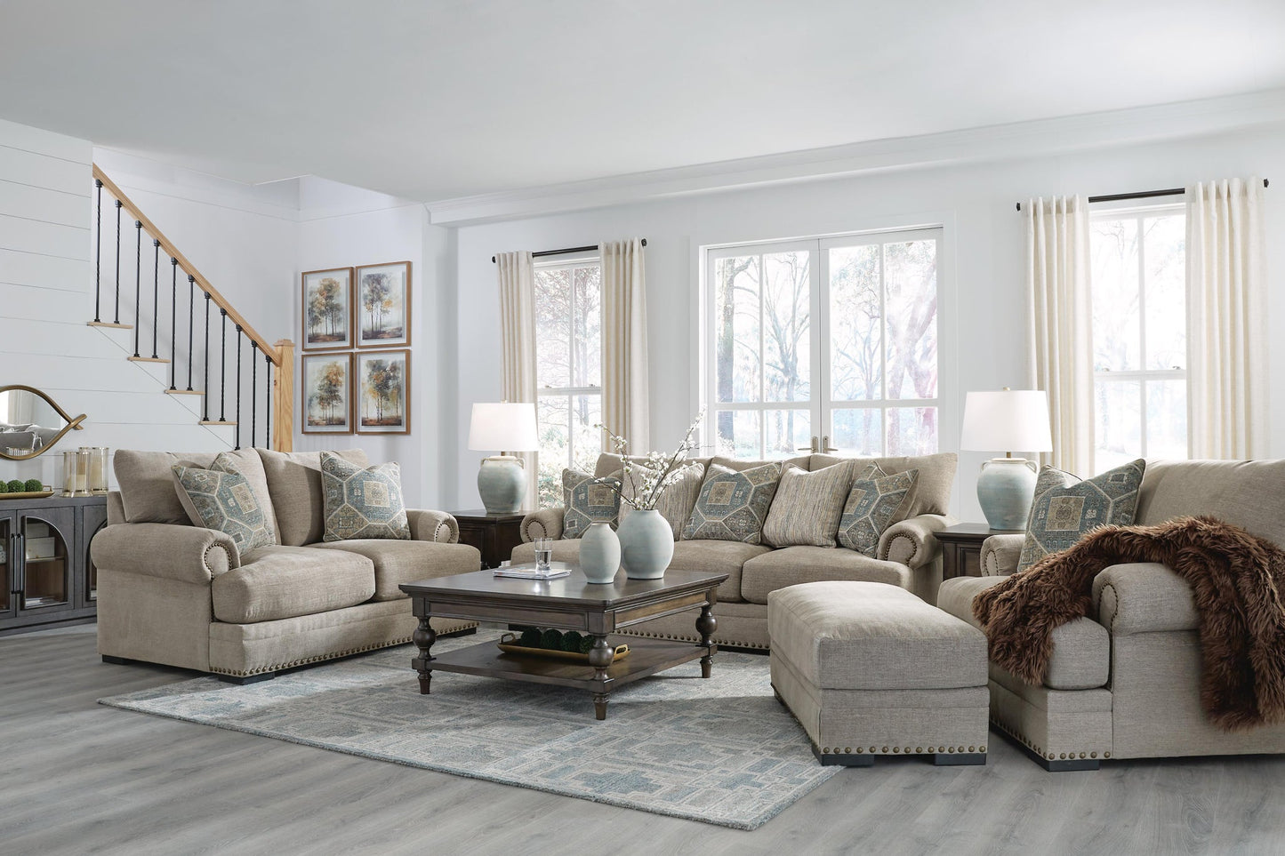 Sofá, Loveseat, Silla y Otomana Galemore
