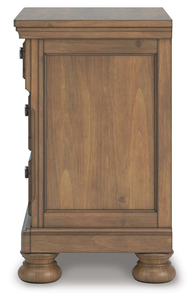Cama con paneles Feddinger con cómoda con espejo y mesita de noche
