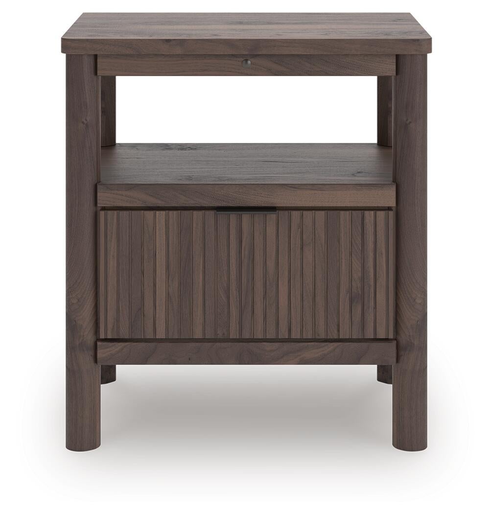 Cama de plataforma Pamytta, cómoda, espejo y mesita de noche