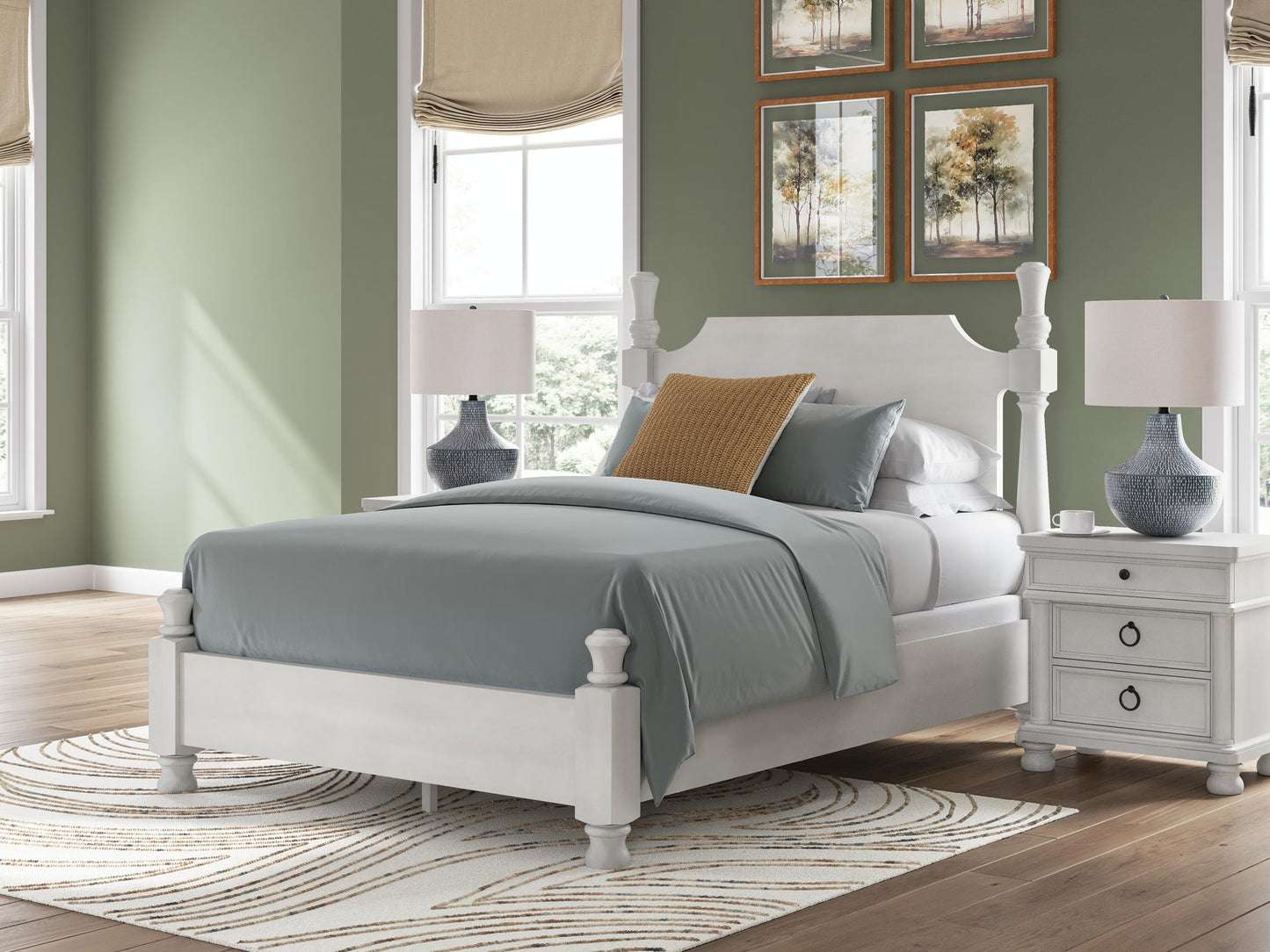Rowlenstown  Poster Bed, Dresser And Mirror